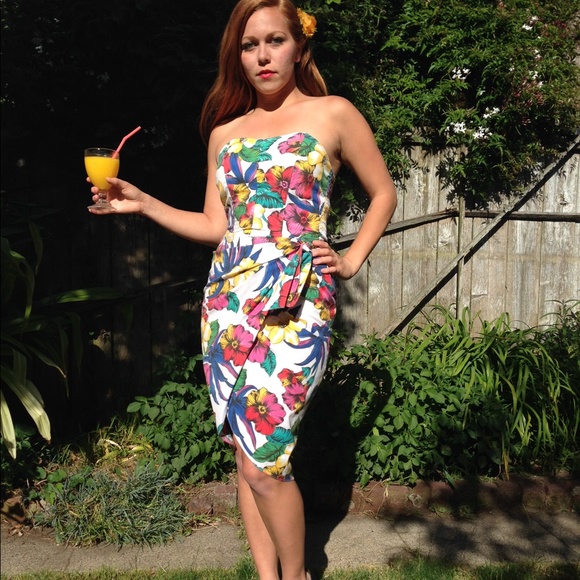 1970s Strapless Tropical Sundress