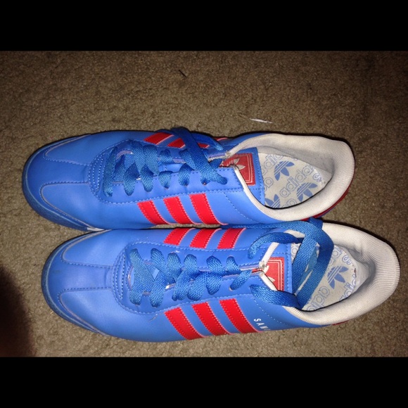 Somoa Adidas - Picture 2 of 4