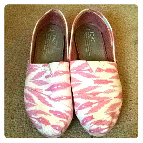 Toms shoes
