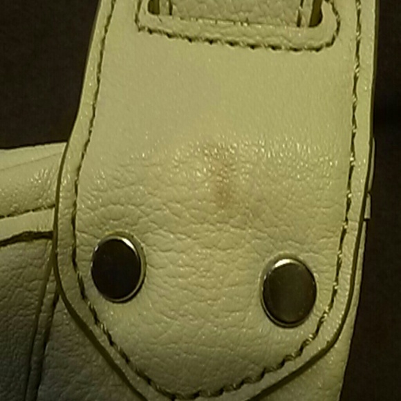 Beautiful Nine West Purse - Picture 4 of 4