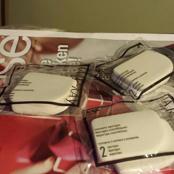(SOLD 😊)Cosmetic sponges
