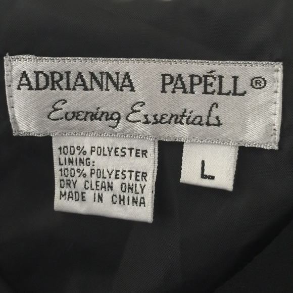 Beautiful dressy top - Picture 2 of 2