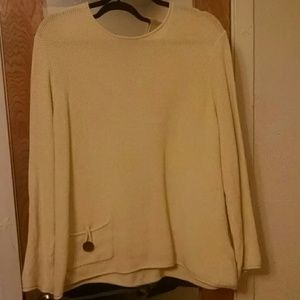 Comfy knitted sweater!