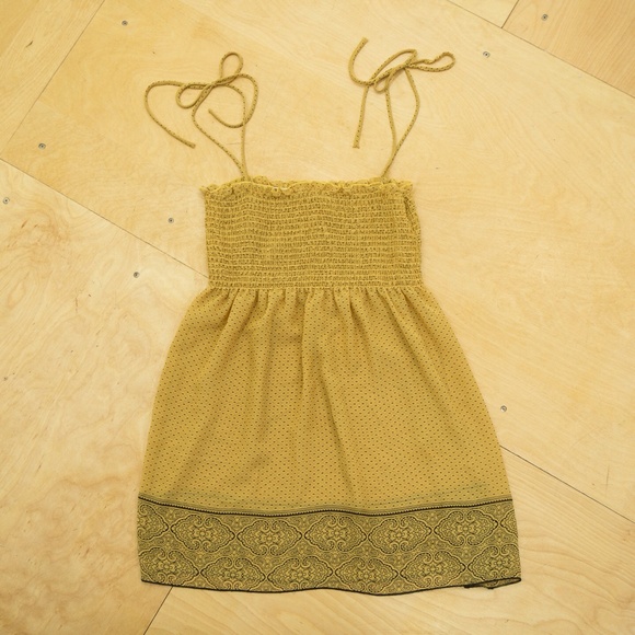 [forever] sheer mustard yellow top