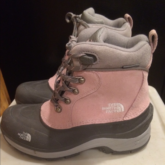 North face snow boots!!