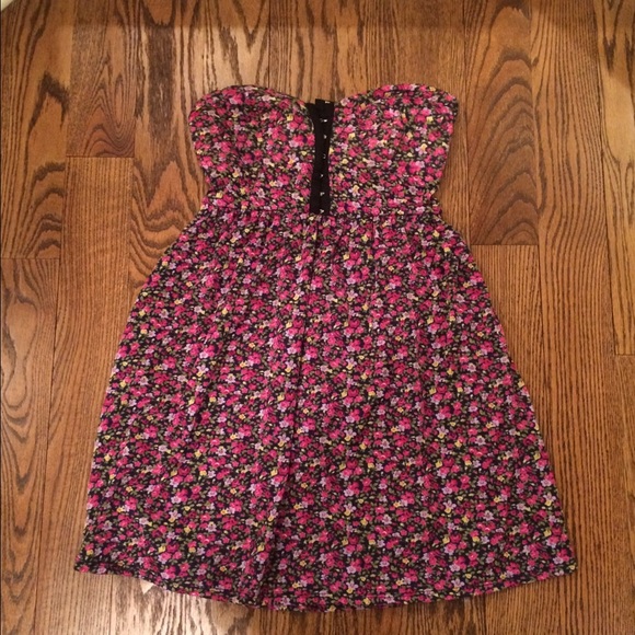 Forever 21 Strapless Dress