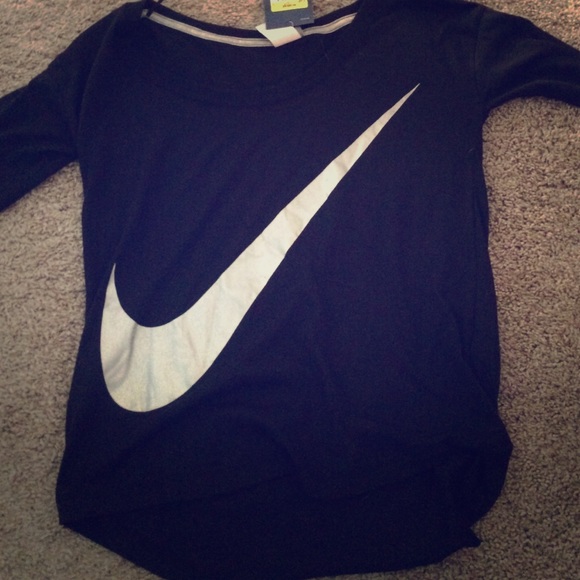Long sleeve nike workout shirt