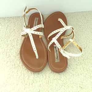 American Eagle sandles