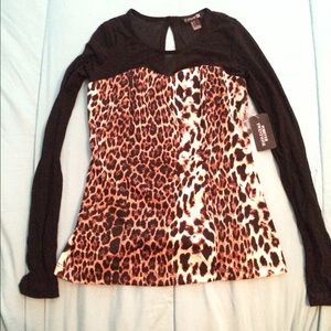 Long sleeve cheetah and black shirt