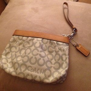 Used Coach wristlet