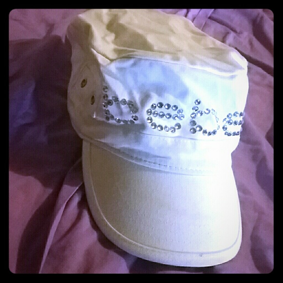 A cute white Bebe hat