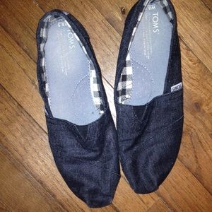 Dark Denim Toms
