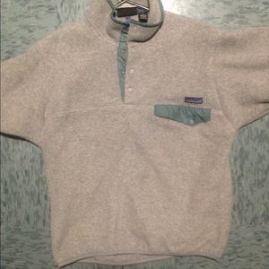 Patagonia Pullover (grey/green)