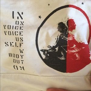 Limited Edition Manduka Lyrics Yoga Bag in Om