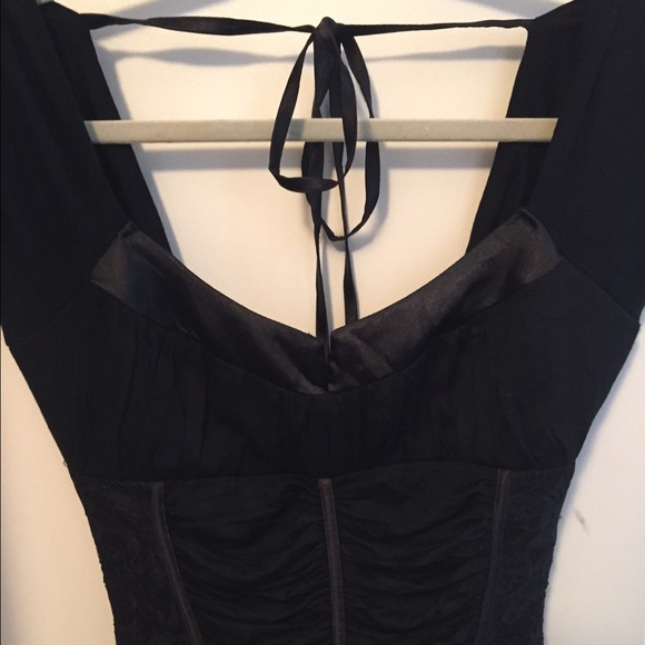 NWT Forever 21 Top w/ ruche and lace detail