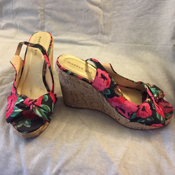 Madden Girl rose floral wedges