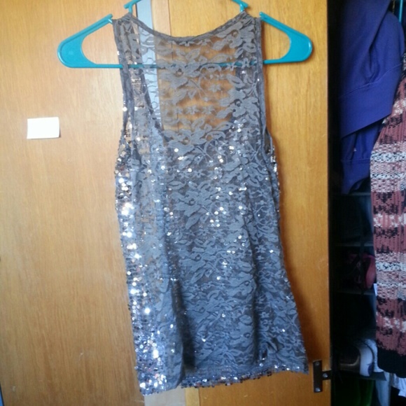 Sparkly tank top - Picture 2 of 2