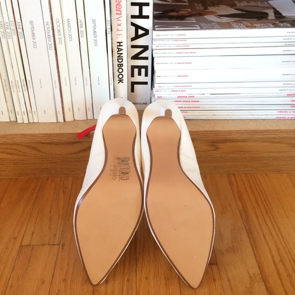 H&M Shoes - H&M snakeskin pumps H&M Shoes - H&M snakeskin pumps