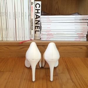 H&M Shoes - H&M snakeskin pumps H&M Shoes - H&M snakeskin pumps