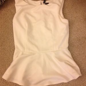 Peplum keyhole top