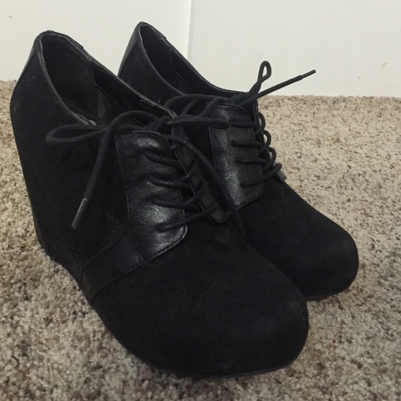 Black heels