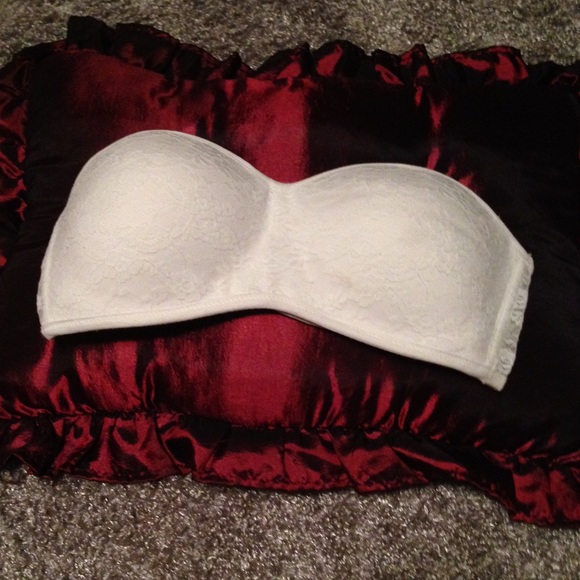 Victoria Secret/Banadue - Picture 2 of 4