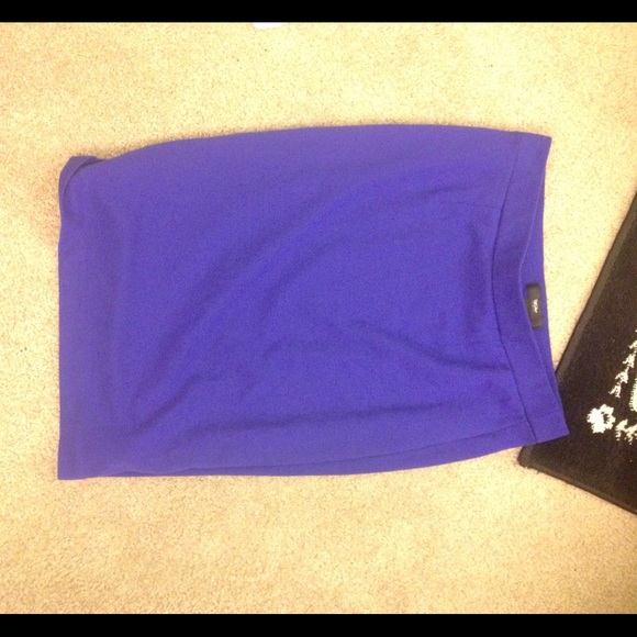 Deep periwinkle midi-skirt