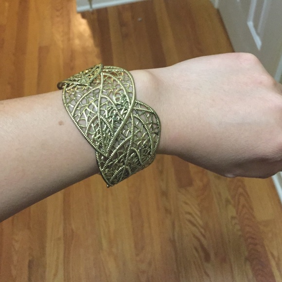 Fashion bracelet