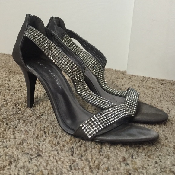 Grey/silver heels