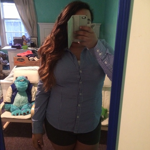 Long sleeve collard shirt