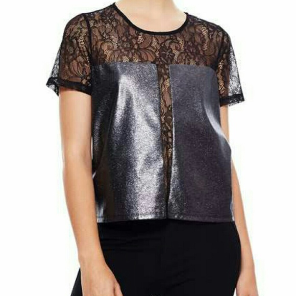 BCBGeneration Lace Panel Top...Sz: M...Black