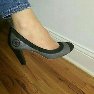 Authentic Chanel Pump