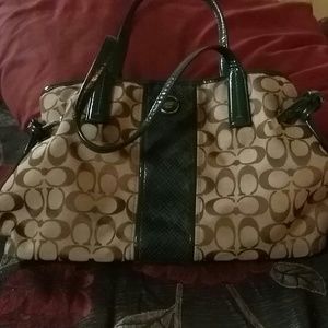 AUTHENTIC COACH BAG