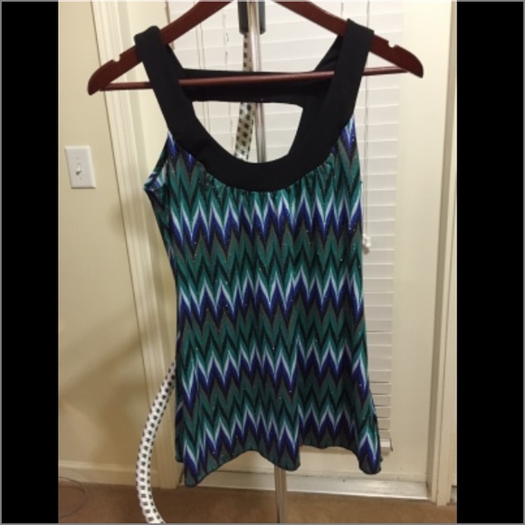 🎉Flash sale simmering black green blue  white top