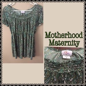 Empire Waist Green Maternity Top 🌷