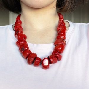 🔹New🔹Chunky Coral Statement Necklace