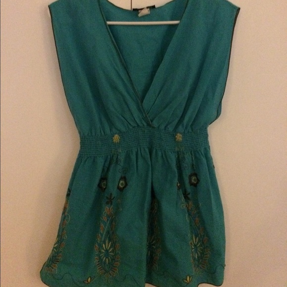 Cute blouse