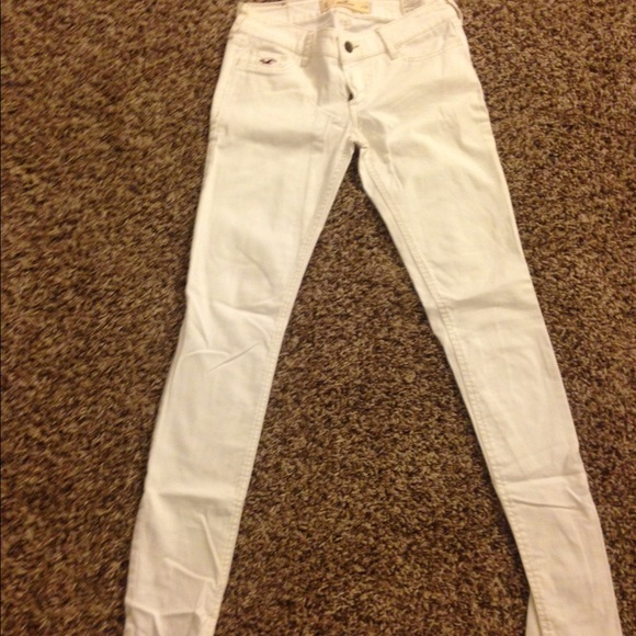 White Hollister Skinny Jeans