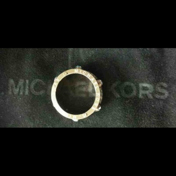 Michael kors stud pave ring - Picture 2 of 3