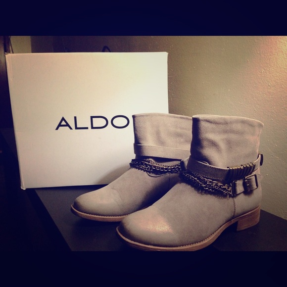 Slip on Ankle Boots
