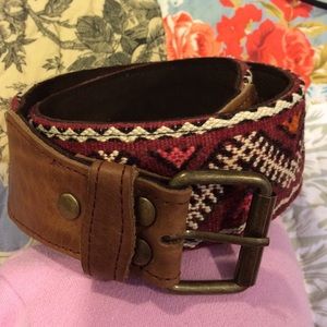 Aztec print belt