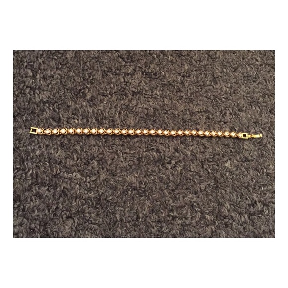 gold bracelet with rhinestones - Picture 4 of 4