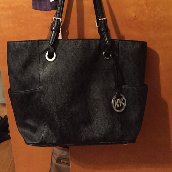 Michael Kors bag