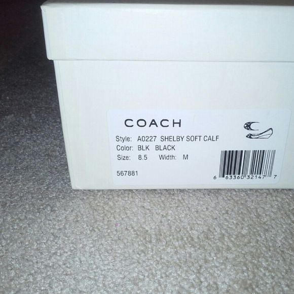 THE COACH FOOTWEAR COLLECTION - Picture 2 of 4