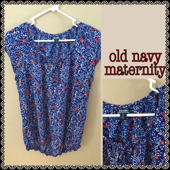 Blue Floral Maternity Top 🌻