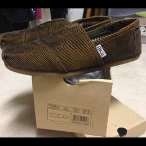 Toms Brown Corduroy Classics