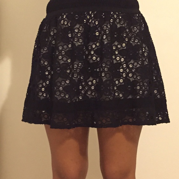 Black skirt