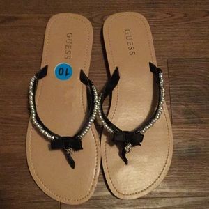 Nwot guess flip flops with little pearls