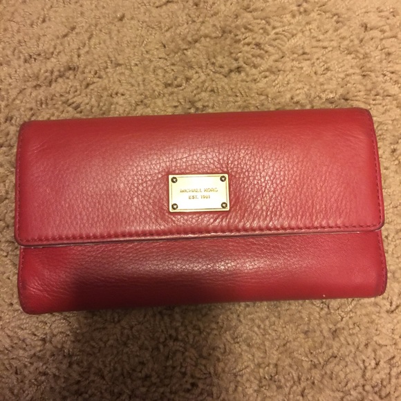 Michael kors Red wallet
