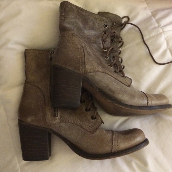 Steve Madden heeled boots